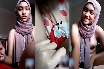 Bokep Indo VCS Aisyah Bocil Hijab Coklat